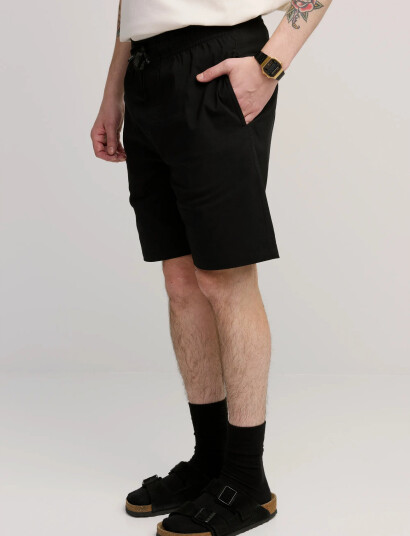 Makia Kasper Shorts - Black - 30