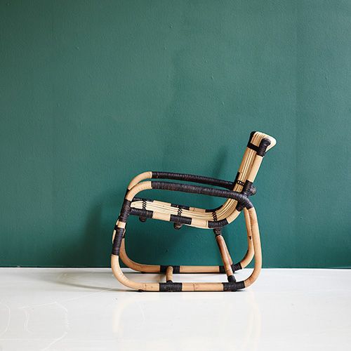 Cane line Curve loungestol Svart/Natur Cane line Curve loungestol Svart/Natur
