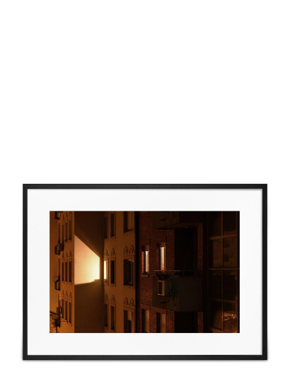 Democratic Gallery Poster House & Lights - Orange - 35X50
