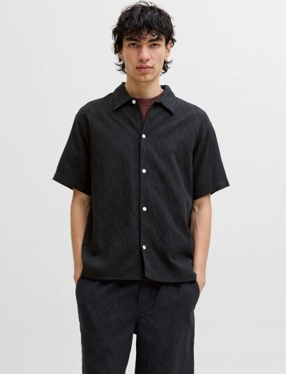 Jack & Jones Jormontauk Wavy Texture Shirt Ss Sn Black M Jack & Jones Jormontauk Wavy Texture Shirt Ss Sn Black M
