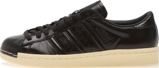 Joggesko adidas Superstar Vintage Core Black/ Core Black/ Warm Vanilla EUR 45 1/3