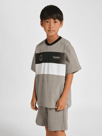 Hummel Hmljr Loose Change T Shirt Ss Grey 110/116 Hummel Hmljr Loose Change T Shirt Ss Grey 110/116