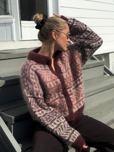 House Of Yarn IR 02-47a Hanami Jakke