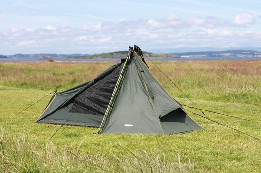 DD Hammocks SuperLight Tarp Tent DD Hammocks SuperLight Tarp Tent