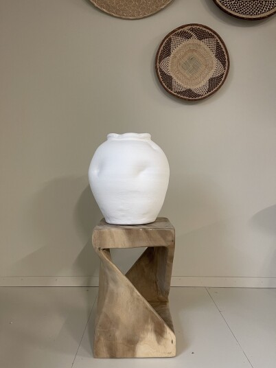 Akira vase Stor