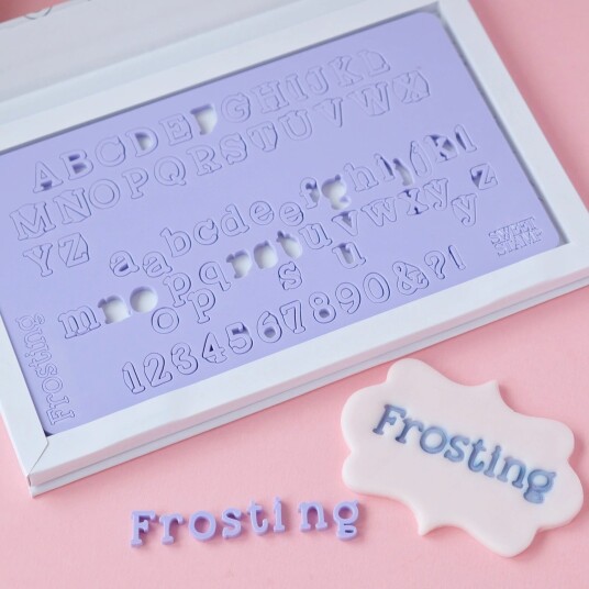 Sweet Stamp Frosting Set Bokstaver Og Tall | Slikkepott.No
