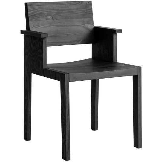 Vaarnii 016 Maasto Spisestol Med Armlener Sort