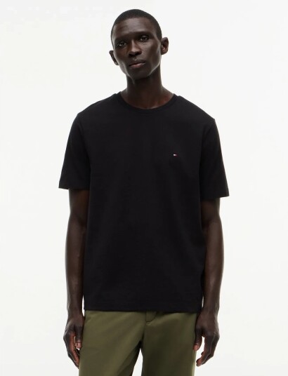 Tommy Hilfiger Essential Reg Fit Solid Tee   Black   S