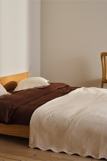 Jotex Beadspread Sengeteppe Beige Vinga Kjøp Sengetepper hos Jotex