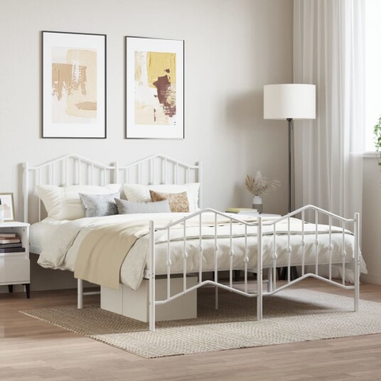 vidaXL Sengeramme i metall med hode- og fotgavl hvit 140x190 cm 8721012211650