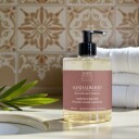 Old English Hand Wash Sandalwood 500 ml