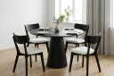 Siena spisegruppe 110 cm rund i svart med 4 Amelia spisestoler med pute   Svart/Beige