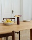 Gejst Lium Bordlampe Bærbar Vinrød