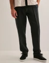 Selected Men SLH196 Straight Leroy Sun Pant Noos Linbukser Svart