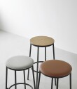 Normann Copenhagen Circa Barstool 65 cm Black Steel Barstol Skum Hvit