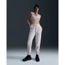 Nike Dame Sport Beige 60A EU,