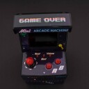 Thumbs Up! Retro Mini Arcade med 300 spill, 2,5" Skjerm