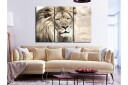 Bilde The King Of Beasts 3 Parts Beige 90x60 Artgeist sp. z o. o.
