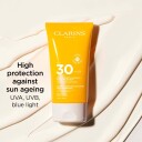Clarins Youth-Protecting Solkrem SPF 30 150 ml