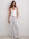 aim´n Sense Singlet   White   M