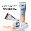 It Cosmetics Heavenly Luxe Smoothing Spatula Foundation Brush No.