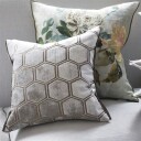 Designers Guild Manipur Pute 43x43 cm Oyster