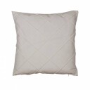 Pynteputetrekk Jonna Off White polyester fra Fondaco