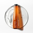 Shu Uemura Urban Moisture Sjampo 300ml med Anti-Pollution og Fuktgivende Egenskaper