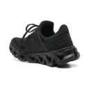 On Running Dame Sko Svart 39 EU