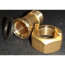 3/4x1" Vannmålerskruekobling kort