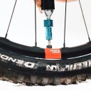 Peaty's Holeshot CO2 Tyre Inflator 25 g.navy