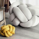Design House Knot pute gul