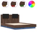  Sengeramme med hodegavl og LED-lys brun eik 135x190 cm 8721012277861