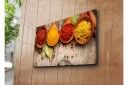 Lerretsbilde 70x45 cm Fargerike krydder i treskjeer Rød / Gul / Oransje