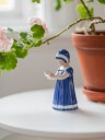 Royal Copenhagen Elsa figur med bok 13 cm