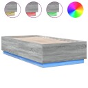  Sengeramme med LED-lys grå sonoma 90x190 cm konstruert tre 8721012274006