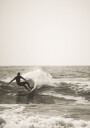 Surfer on the Waves Plakat Plakat / 40x50cm