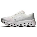 On Cloudmonster 3 Dame White/Wolf 37