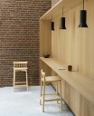 Normann Copenhagen Pind Barstol 65 cm Klarlakkert Ask