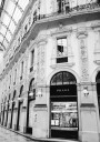 Prada Milan Boutique Black & White Plakat Plakat / 30x40cm