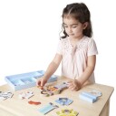 Melissa & Doug Magnetisk påkledningsdukke Julia
