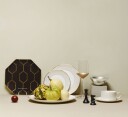 Wedgwood Gio Gold sausnebb med fat 50 cl