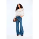Munthe Valiance   White   42