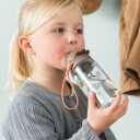Done By Deer Straw Bottle Tiny Trails Sand 350ml Brown Ø6.5x H 18.5cm