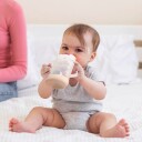 Momcozy Squeeze Proof Holder Babymatmaskin Rosa