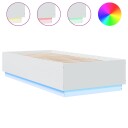  Sengeramme med LED-lys hvit 90x200 cm konstruert tre 8721012273672