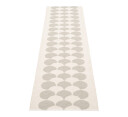 Pappelina Poppy matte lin vanilje 70x250 cm