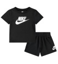 Nike Shorts Sett Shorts/T skjorte Svart 18 md Shorts