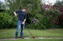 Fiskars QuikFit Hagekost 185 mm i Sort og Oransje