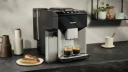 Siemens EQ500 Helautomatisk Espressomaskin med Melkeskummer TQ513R01